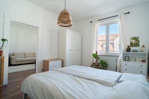 Helle Altbau-Wohnung in ruhiger Lage Nürnbergs 90459 – Die vollständige Adresse der Immobilie erhältst du vom Anbieter., 90459 Gugelstraße, Nürnberg – Vorschaubild 2