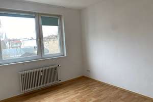 Schöne 3,5 Zimmer Wohnung in der Südstadt  – Die vollständige Adresse der Immobilie erhältst du vom Anbieter., 76137 Südstadt, Karlsruhe – Vorschaubild 13