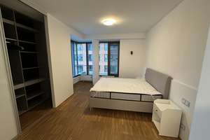 Luxuriöse möblierte Wohnung in Düsseldorf-Unterbilk mit Tiefgaragenstellplatz – Ernst-Gnoß-Straße 22, 40219 Unterbilk, Düsseldorf – Vorschaubild 13