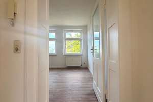 Frisch renovierte 2-Zimmer-Altbauwohnung in ruhiger Lage – Sassnitz – Merkelsstr. 49, 18546 Sassnitz – Vorschaubild 2