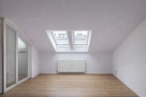 Charmante Altbau-Dachgeschosswohnung mit Wintergarten in Neukölln – Die vollständige Adresse der Immobilie erhältst du vom Anbieter., 12051 Neukölln (Ortsteil), Berlin – Vorschaubild 2
