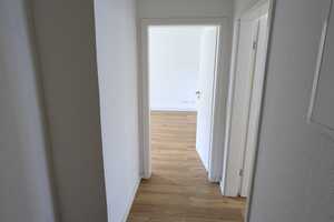 Frisch sanierte 3 Zimmer Wohnung! – Apenrader Weg 6, 68307 Mannheim – Vorschaubild 2