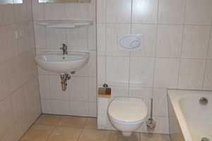 Frei ab 1.1.25 -/Küche mit Balkonzugang / im 2. OG!! – Ebersdorfer Str. 25a, 9131 Chemnitz – Vorschaubild 11