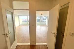 Helle 2-Zimmer-Wohnung mit Balkon zzgl. Garagen- und Außenstellplatz. – Johann-Clanze-Straße 53, 81369 München – Vorschaubild 3