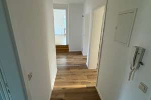 3-Zimmer-Wohnung in Augsburg direkt an der Fuggerei mit Dachterrase (1.OG) – Oberer Graben 23a, 86152 Jakoberstadt-Süd, Augsburg – Vorschaubild 7