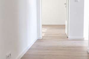 Kapitalanlage in Berlin-Lichterfelde - Vermietete 2-Zimmer-Wohnung mit Stellplatz – Die vollständige Adresse der Immobilie erhältst du vom Anbieter., 12209 Lichterfelde, Berlin – Vorschaubild 8