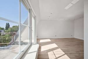 Schöner wohnen, gut geschnittene 3-Zi.-ETW, großer Balkon mit Süd-West-Lage, Keller – Die vollständige Adresse der Immobilie erhältst du vom Anbieter., 12209 Lichterfelde, Berlin – Vorschaubild 2