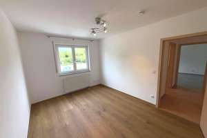 KILIAN IMMOBILIEN!  PERFEKTE 4 ZI. WOHNUNG AUS 2006 MIT 104 M² IM 1. OG EINES 3-PART.-H. IN HIP! EBK – Die vollständige Adresse der Immobilie erhältst du vom Anbieter., 91161 Hilpoltstein – Vorschaubild 54