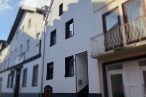 Altstadtflair in Bad Breisig: Historisches Einfamilienhaus mit Ursprung 1640 – Die vollständige Adresse der Immobilie erhältst du vom Anbieter., 53498 Bad Breisig – Vorschaubild 1