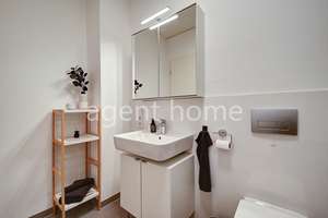 MÖBLIERT - PRAG CITY LIVING - Exklusive Maisonette mit Terrasse – Die vollständige Adresse der Immobilie erhältst du vom Anbieter., 70469 Bahnhof Feuerbach, Stuttgart – Vorschaubild 32