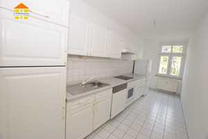 *** Optimale Größe, Balkon und gute Verkehrsanbindung mit Einbauküche *** – Frankenberger Straße 89, 9131 Chemnitz – Vorschaubild 1