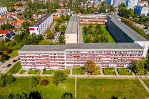 2 Raum Wohnung mit großem Balkon
