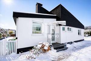 (R)eserviert! Altengerechter gepflegter Bungalow mit Gartenbereich, Terrasse, Garage  – Die vollständige Adresse der Immobilie erhältst du vom Anbieter., 34225 Baunatal – Vorschaubild 1