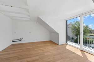 Hochwertige Galeriewohnung mit Südwestbalkon – EEK  A+ – Die vollständige Adresse der Immobilie erhältst du vom Anbieter., 81929 Daglfing, München – Vorschaubild 3