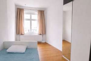 Provisionsfrei: Großzügiger Altbau mit Kaminofen, Südwestbalkon & 4 Zimmern in ruhigem Kreuzberg  – Die vollständige Adresse der Immobilie erhältst du vom Anbieter., 10997 Kreuzberg, Berlin – Vorschaubild 5