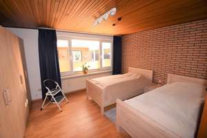 RESERVIERT - Leer - zentrale Lage - Gepflegtes Wohnhaus mit Wintergarten und großer Garage – Die vollständige Adresse der Immobilie erhältst du vom Anbieter., 26789 Leer (Ostfriesland) – Vorschaubild 9
