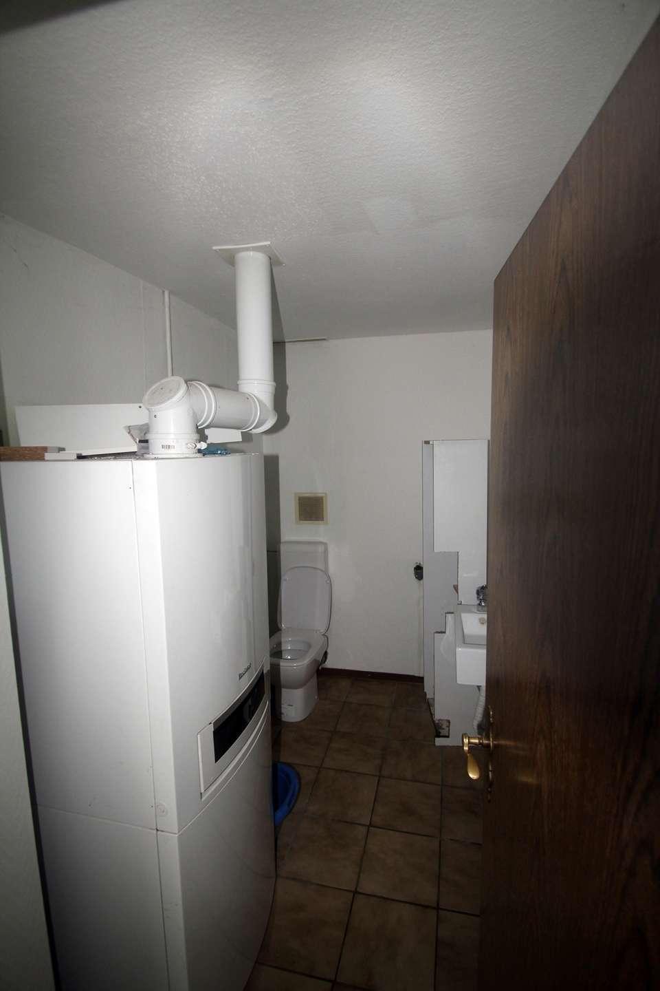 Immobilie in Elbtal - Mehrfamilienhaus & Laden & Lager & Garagen & Weitere Bauplatz mit viel Möglichkeiten - Bild 2