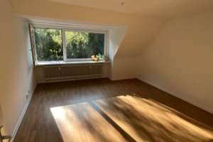 Schicke 2,5-Zi-Wgh mit Einbauküche und Blick ins Grüne in ruhiger Lage von Billstedt – Schleemer Weg 7, 22117 Billstedt, Hamburg – Vorschaubild 1
