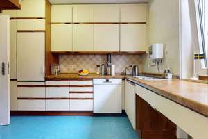 Großzügiges Reihenmittelhaus mit gemütlichem Garten – Die vollständige Adresse der Immobilie erhältst du vom Anbieter., 65929 Unterliederbach, Frankfurt am Main – Vorschaubild 5