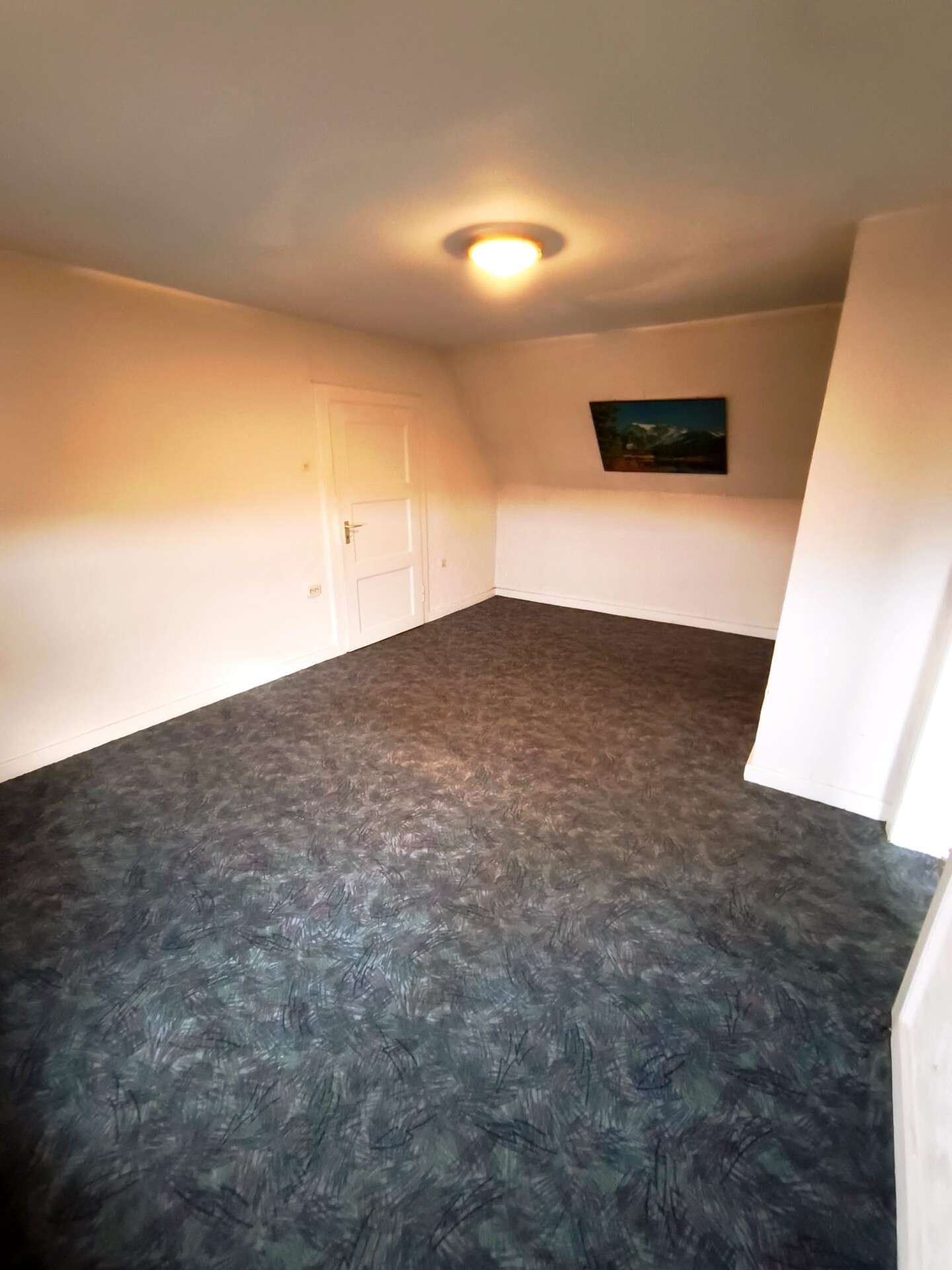 Immobilie in Otterberg - ** Handwerkerhaus ** Sanierungsbedürftiges Haus zum fairen Preis - Bild 2