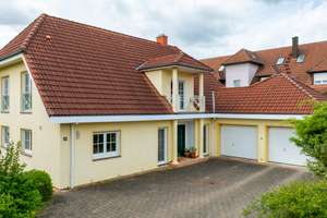 Licht, Raum & Lebensqualität - hochwertiges Zuhause für Familien in starker Metropolregion – Die vollständige Adresse der Immobilie erhältst du vom Anbieter., 91448 Emskirchen – Vorschaubild 44