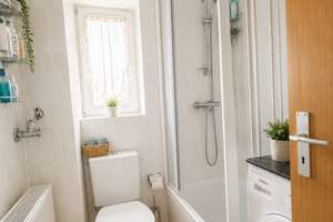 demnächst LEER ! 3 Zimmer im 2. OG! – Wohnen in Pfersee – Die vollständige Adresse der Immobilie erhältst du vom Anbieter., 86157 Pfersee-Nord, Augsburg – Vorschaubild 6