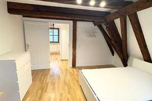 Erstbezug nach Renovierung | TOP Altstadt-Lage |  Dachterrasse | zwei Bäder |  Altbau-Juwel – Pfladergasse 5, 86150 Augsburg – Vorschaubild 4