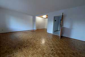 Familienidyll in bester Lage (Isarnähe) - Reihenmittelhaus (1 von 2) mit Garage und Stellplatz – Bad Tölz-Wolfratshausen (Kreis) – Vorschaubild 10
