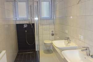 4 FH mit Gewerbefläche am westlichen Stadtrand – Die vollständige Adresse der Immobilie erhältst du vom Anbieter., 63739 Stadtmitte, Aschaffenburg – Vorschaubild 39