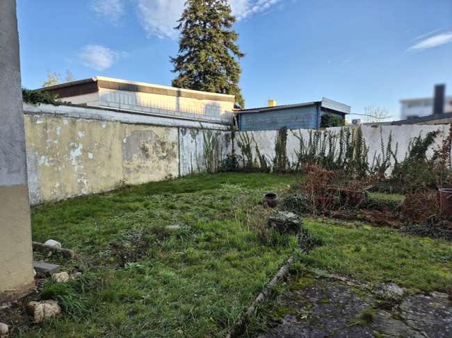 "Wohnen und Arbeiten oder großzügiges Einfamilienhaus mit Sanierungsbedarf!", Düren Kreis – Bild 4