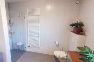 Zukunft trifft Komfort – Erdwärme, PV & Luxusausstattung in ruhiger Lage – Die vollständige Adresse der Immobilie erhältst du vom Anbieter., 14089 Kladow, Berlin – Vorschaubild 18