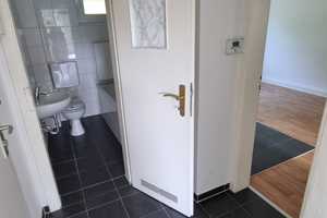Flingern: 2-Zimmer-Wohnung mit Balkon – Kettwiger Str. 44, 40233 Düsseldorf – Vorschaubild 2