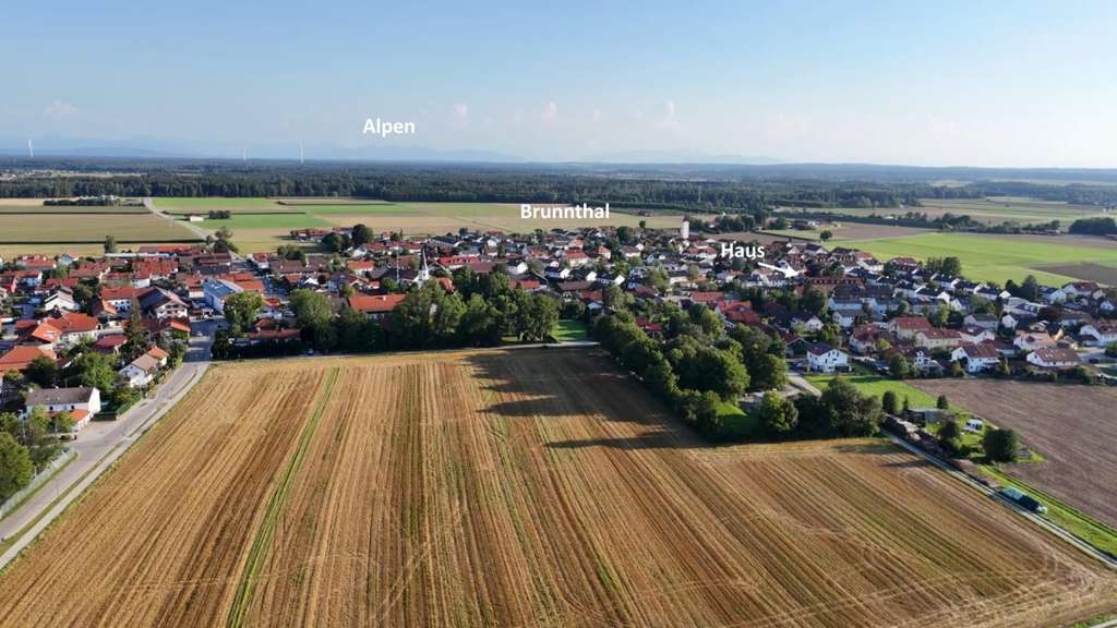 Immobilie in Brunnthal - Großzügiges Anwesen inkl. Einliegerwohnung und Baureserve in Brunnthal - Bild 4