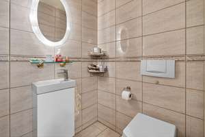 Maisonette-Wohnung in absolut ruhiger Wohnlage am Kapellenberg – mit zwei sonnigen Balkonen in Neu-U – Die vollständige Adresse der Immobilie erhältst du vom Anbieter., 89233 Neu-Ulm – Vorschaubild 9