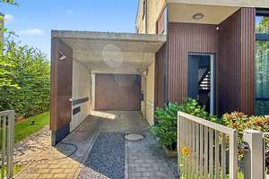 Wohnen auf höchstem Niveau - Doppelhaushälfte am Riedberg mit Garage und Carport -Effizienzklasse 55 – 60438 Kalbach-Riedberg, Frankfurt am Main – Vorschaubild 12