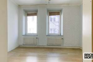 4,5-Zimmer-Altbauwohnung mit Balkon und Gestaltungspotenzial in Augsburg – Die vollständige Adresse der Immobilie erhältst du vom Anbieter., 86152 Stadtjägerviertel, Augsburg – Vorschaubild 3