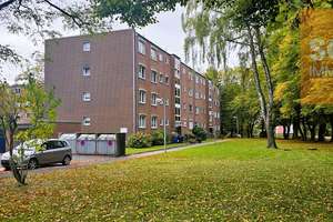SO24: Mönchengladbach, Südwall, ETW mit Balkon zur Anlage