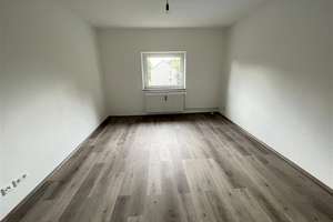 Frisch renovierte 2,5 Wohnung in Essen.. – Vogelheimer Str. 227, 45356 Vogelheim, Essen – Vorschaubild 4