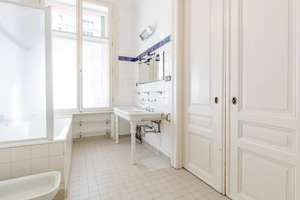 Großzügige historische Etagenwohnung in herrschaftlicher sanierter Westend Villa – 60325 Westend-Süd, Frankfurt am Main – Vorschaubild 16