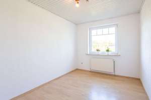 Wohnen auf einer Ebene: Großer Bungalow in ruhiger Lage von Lohe-Föhrden – Die vollständige Adresse der Immobilie erhältst du vom Anbieter., 24806 Lohe-Föhrden – Vorschaubild 17