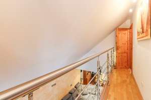 Doppelhaushälfte mit 1.039 m²  Traumgarten & Einliegerwohnung – viel Platz für Ihre Zukunft – Die vollständige Adresse der Immobilie erhältst du vom Anbieter., 22523 Eidelstedt, Hamburg – Vorschaubild 7