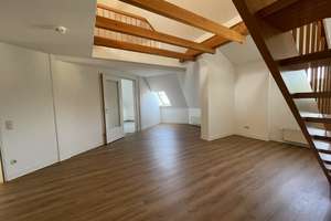 Wohncharme auf zwei Ebenen – Maisonettewohnung in Dresden-Klotzsche – Königsbrücker Landstr. 66b, 1109 Klotzsche (Stadtteil), Dresden – Vorschaubild 2