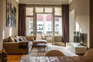 Jugendstil-Maisonette am Savignyplatz – 6 Zimmer, 260 m², Dachterrasse – Knesebeckstraße 76, 10623 Charlottenburg, Berlin – Vorschaubild 7