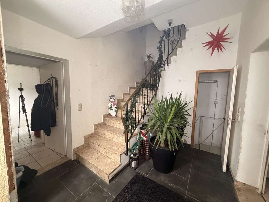 Immobilie in Friedland - Kein Haus von der Stange – Nicht für jedermann, sondern für Generationen - Bild 1