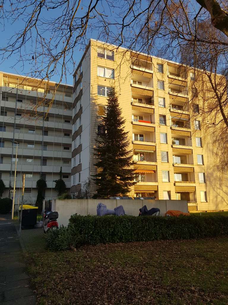 Immobilie in Erkrath - Vermietete 2-Zimmer Wohnung im 4. OG in Erkrath Hochdahl - keine Provision - Bild 0