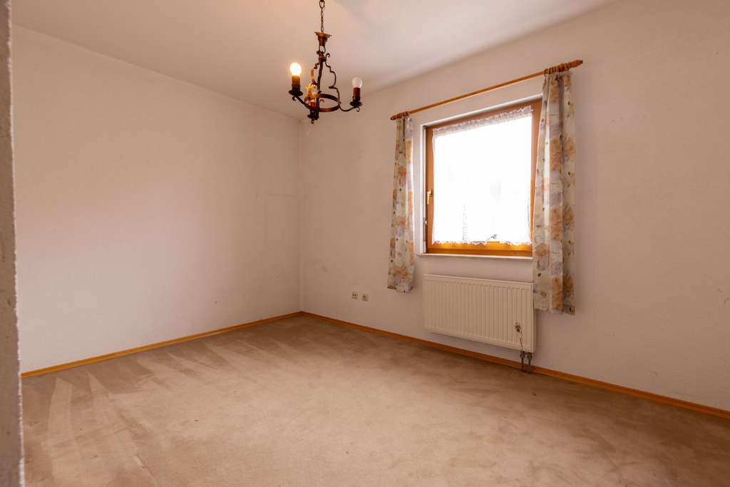 Immobilie in Osterhofen - Freistehendes Haus in Osterhofen - Bild 4