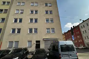 Geschmackvolle, sanierte 2-Zimmer-Wohnung mit Balkon in Nürnberg – Melanchthonplatz 19, 90443 Nürnberg – Vorschaubild 16