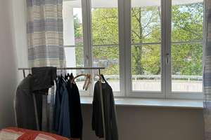 Stilvolle, sanierte 2-Zimmer-Wohnung mit Balkon und Einbauküche in Hannover – Die vollständige Adresse der Immobilie erhältst du vom Anbieter., 30159 Mitte (Ortsteil), Hannover – Vorschaubild 3