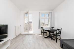 Lichtdurchflutete 2-Zimmer Wohnung im obersten Geschoss mit zukünfiger “Gründachprojekt“ Dachterrass – Die vollständige Adresse der Immobilie erhältst du vom Anbieter., 10243 Friedrichshain, Berlin – Vorschaubild 6
