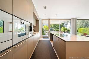 Exklusives Einfamilienhaus mit Dachterrasse und Designausstattung in Wiesbaden – Die vollständige Adresse der Immobilie erhältst du vom Anbieter., 65193 Nordost, Wiesbaden – Vorschaubild 6
